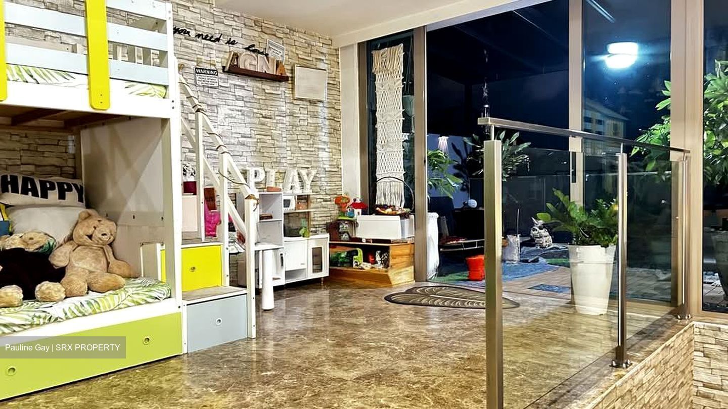 Poh Huat Road (D19), Terrace #590294341